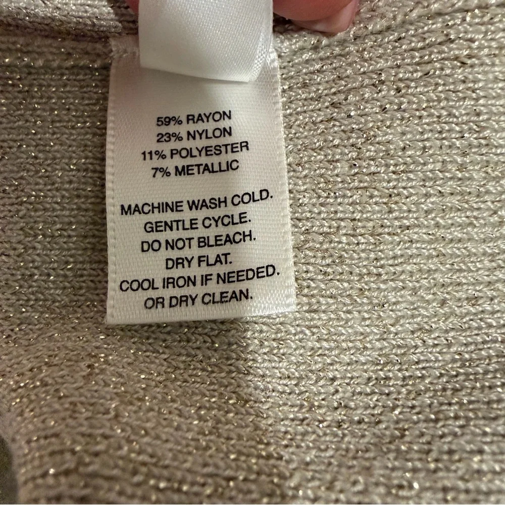 WHBM Women's Metallic Gold Shimmer Sweetheart Neck 3/4 Sleeve Knit Top Size S - Picture 6 of 6